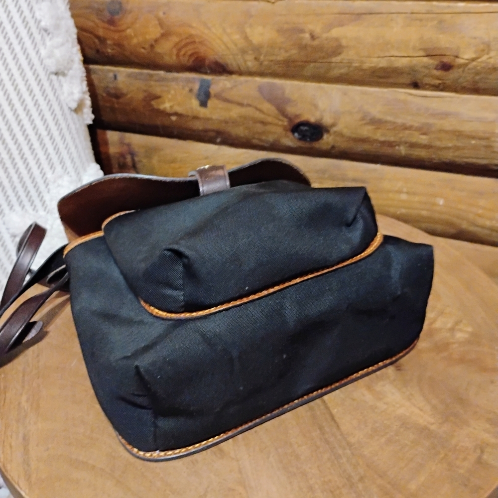 Dooney and Bourke Crossbody Alto Saddle Bag Canvas Leather Black Brown Purse - Picture 7 of 12